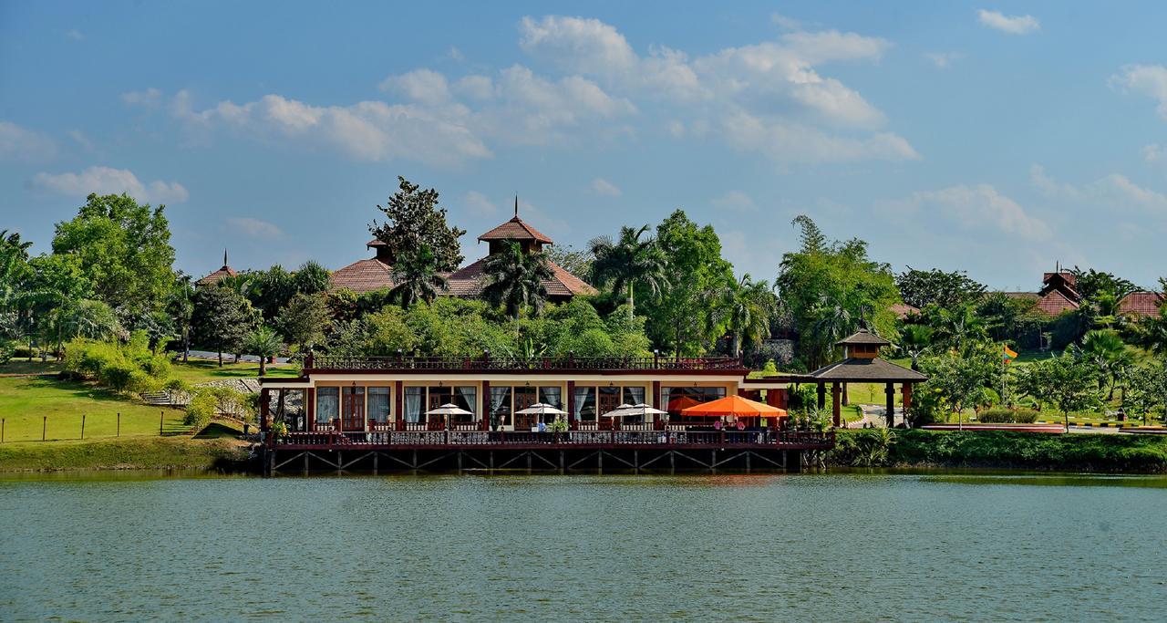 Aureum Palace Hotel & Resort Nay Pyi Taw Naypyidaw Buitenkant foto